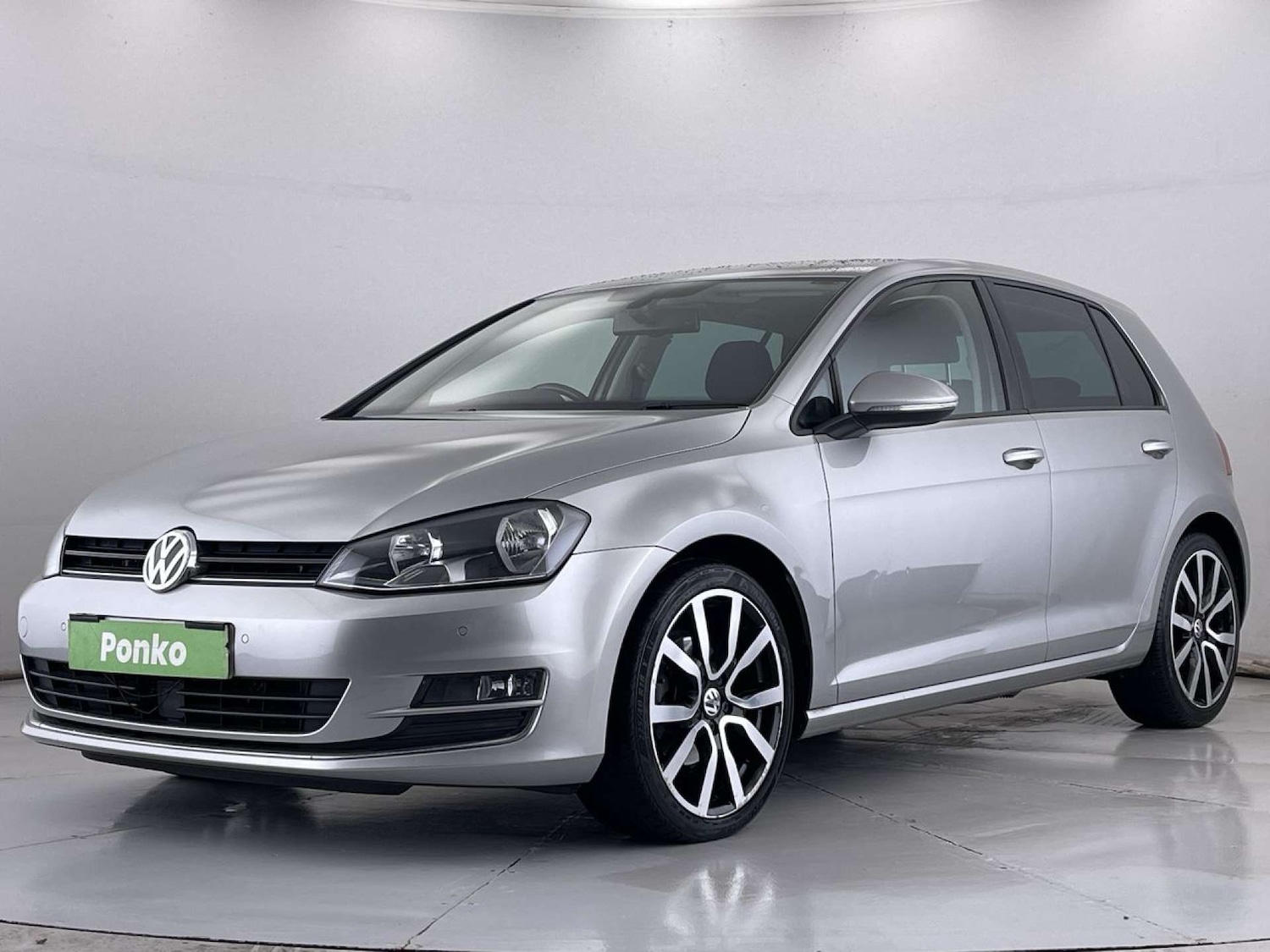 Used Volkswagen Golf 2015 for sale - 76447053: Photo 4