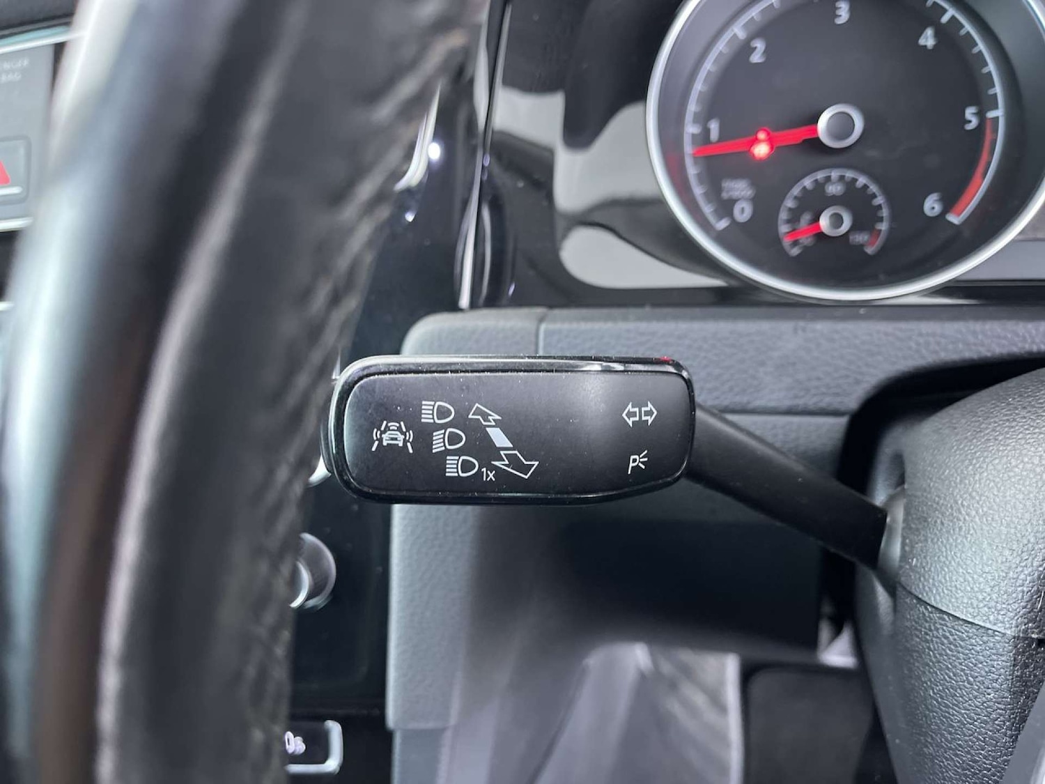 Used Volkswagen Golf 2015 for sale - 76447053: Photo 52