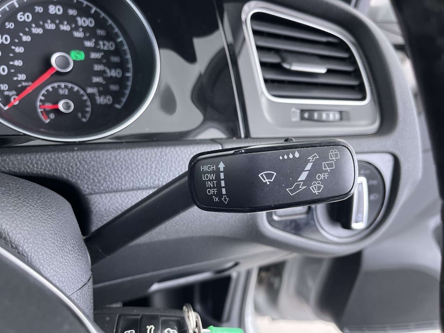 Used Volkswagen Golf 2015 for sale - 76447053: Photo 53