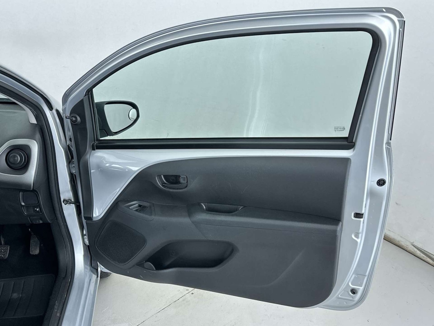 Used Peugeot 108 2015 for sale - 78091323: Photo 28