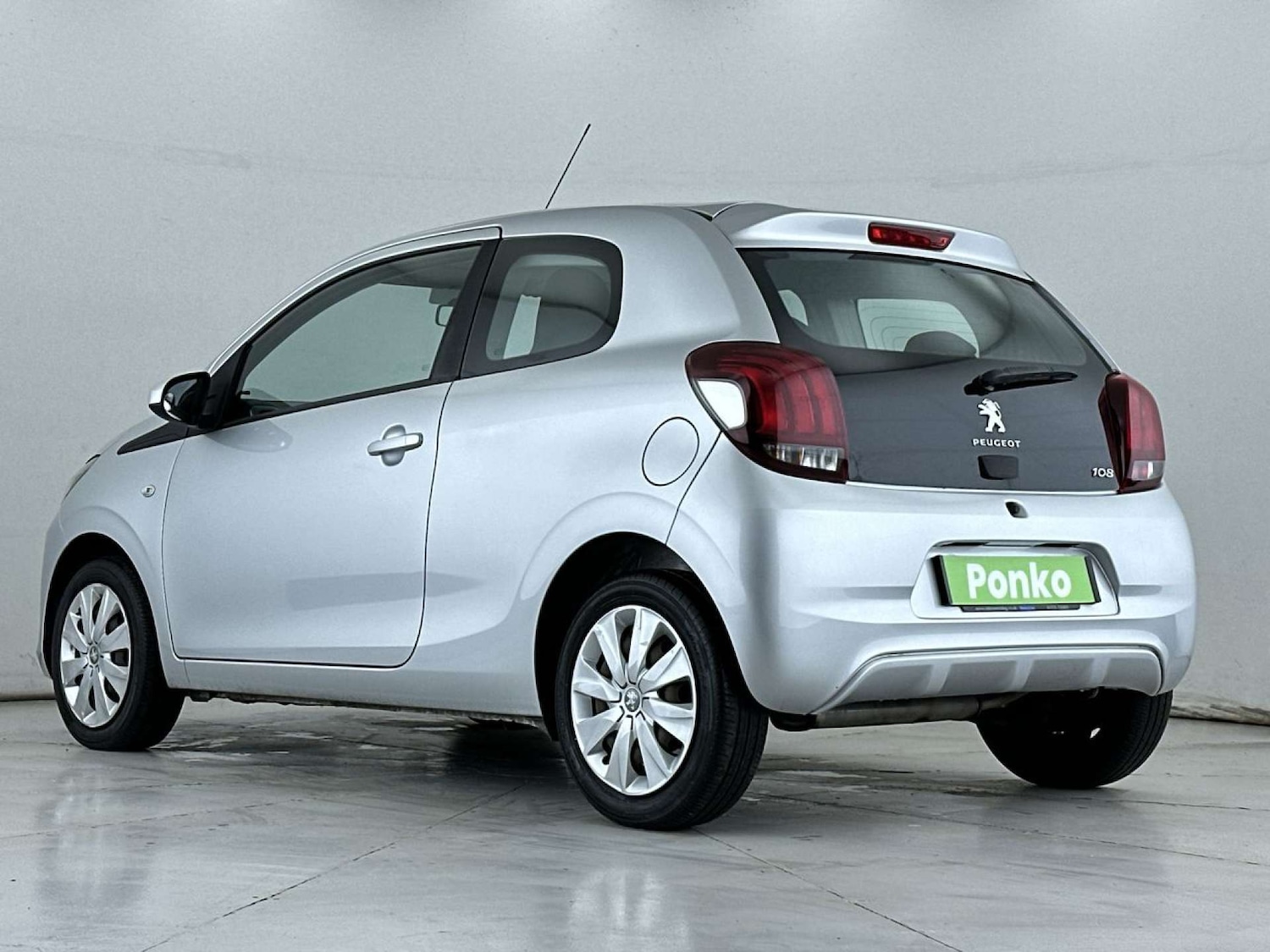 Used Peugeot 108 2015 for sale - 78091323: Photo 3