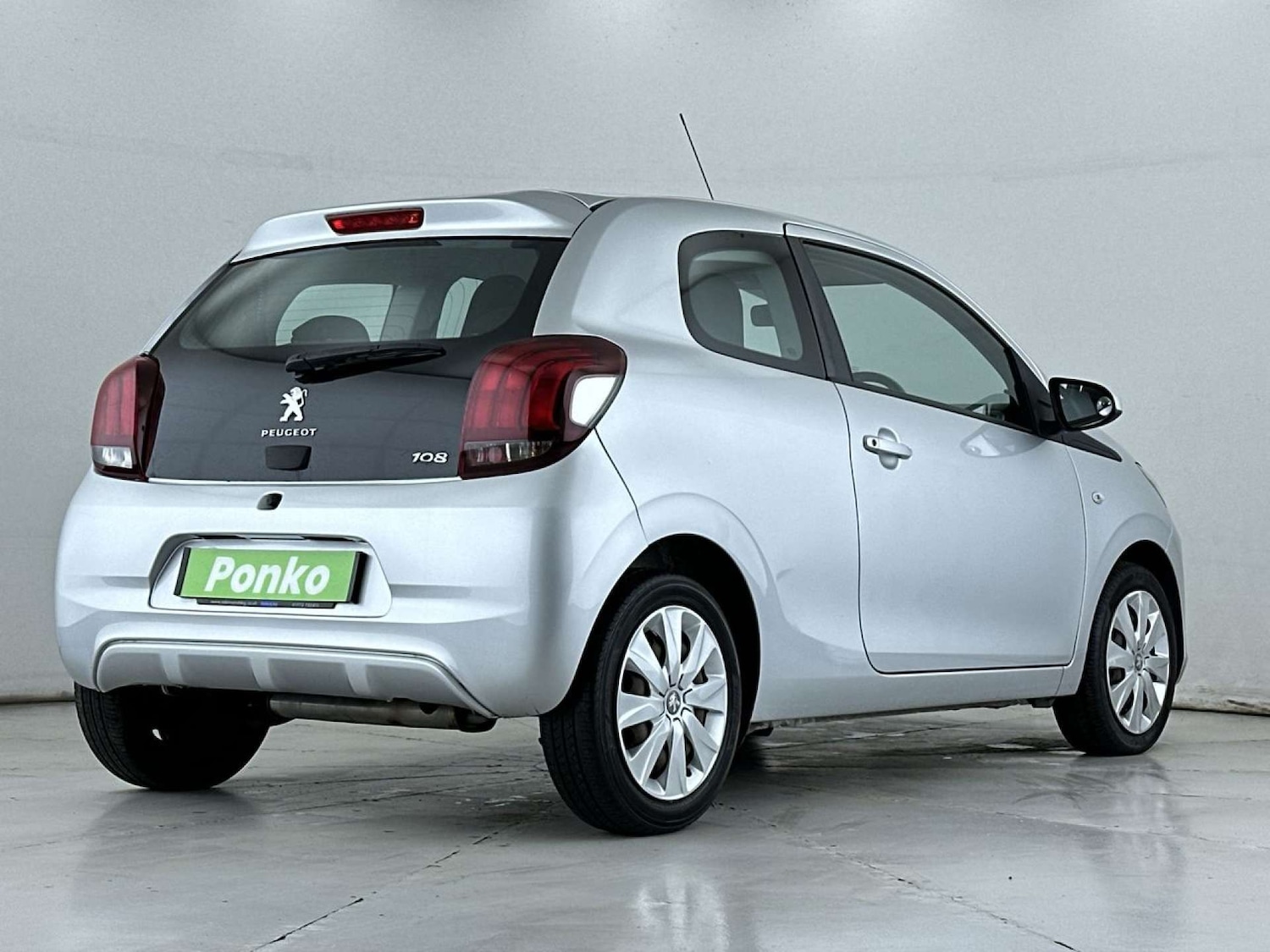 Used Peugeot 108 2015 for sale - 78091323: Photo 5