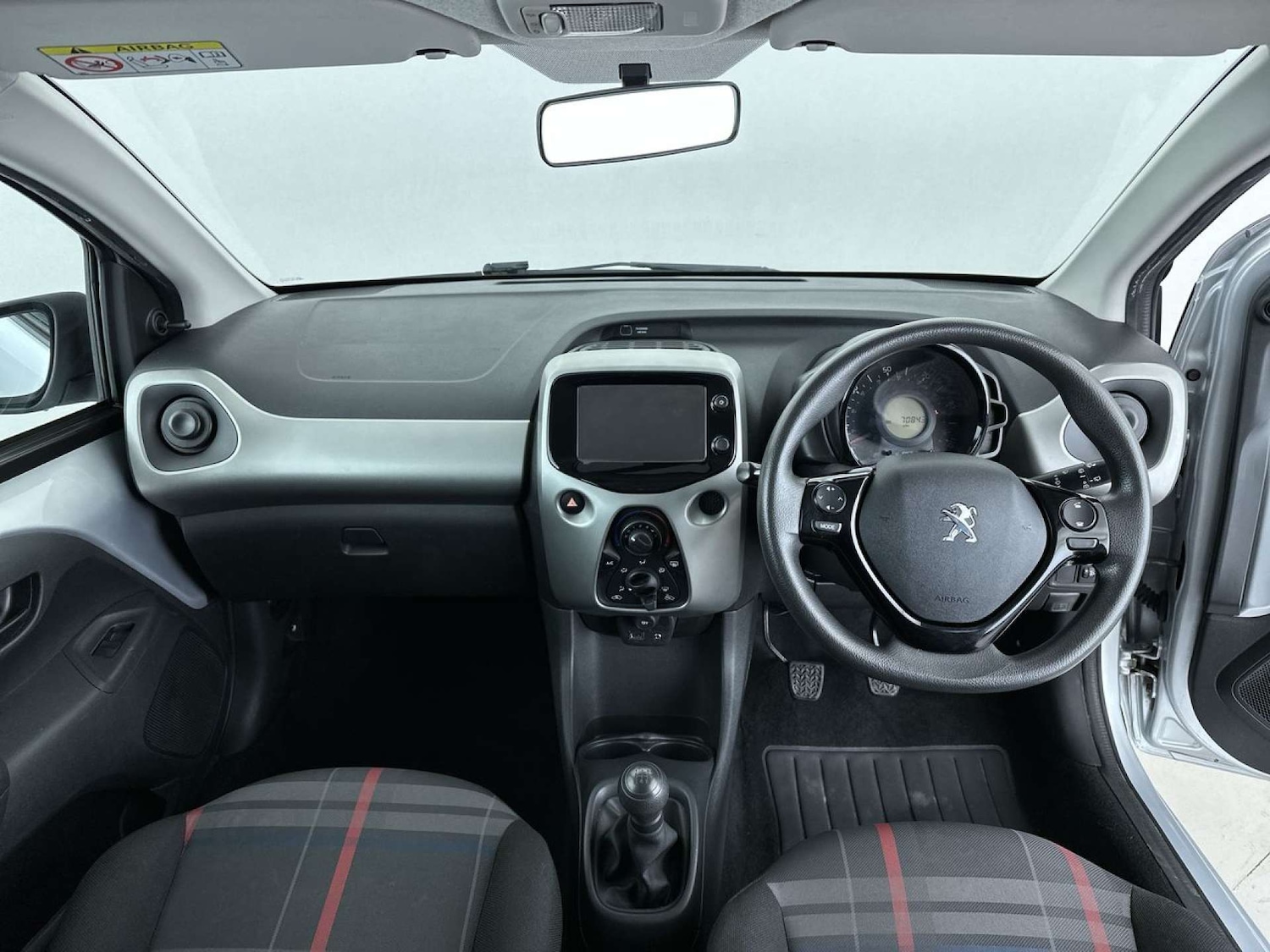 Used Peugeot 108 2015 for sale - 78091323: Photo 8