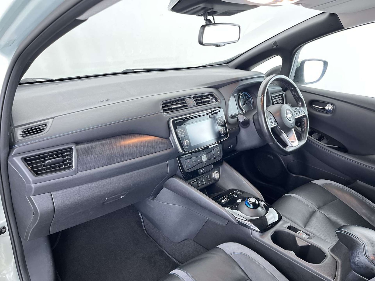 Used Nissan Leaf 2018 for sale - 76829970: Photo 32