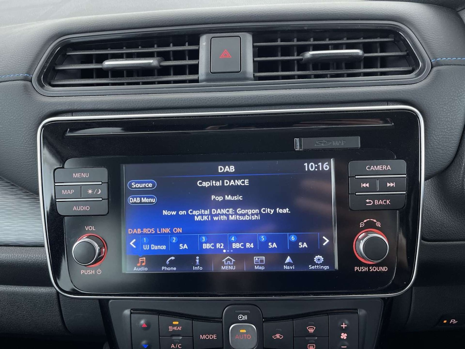 Used Nissan Leaf 2018 for sale - 76829970: Photo 41