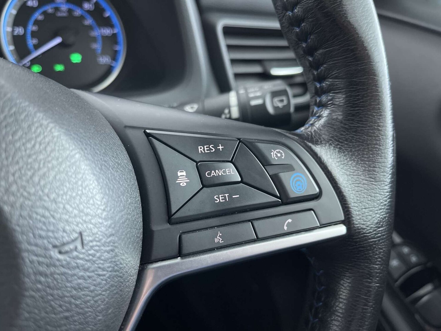 Used Nissan Leaf 2018 for sale - 76829970: Photo 54