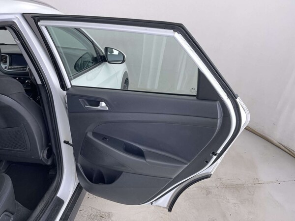 Used Hyundai TUCSON 2017 for sale - 76170867: Photo 30