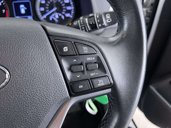 Used Hyundai TUCSON 2017 for sale - 76170867: Photo 52
