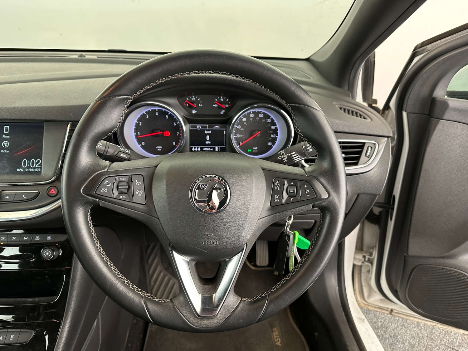 Used Vauxhall Astra 2017 for sale - 78201039: Photo 12