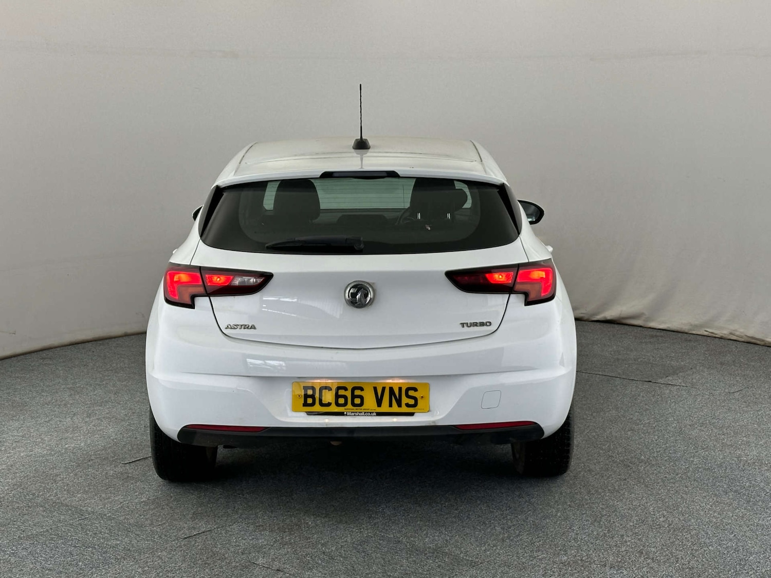 Used Vauxhall Astra 2017 for sale - 78201039: Photo 5