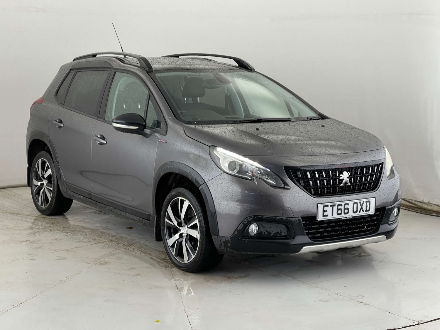 Used Peugeot 2008 2017 for sale - 76352652: Photo 1