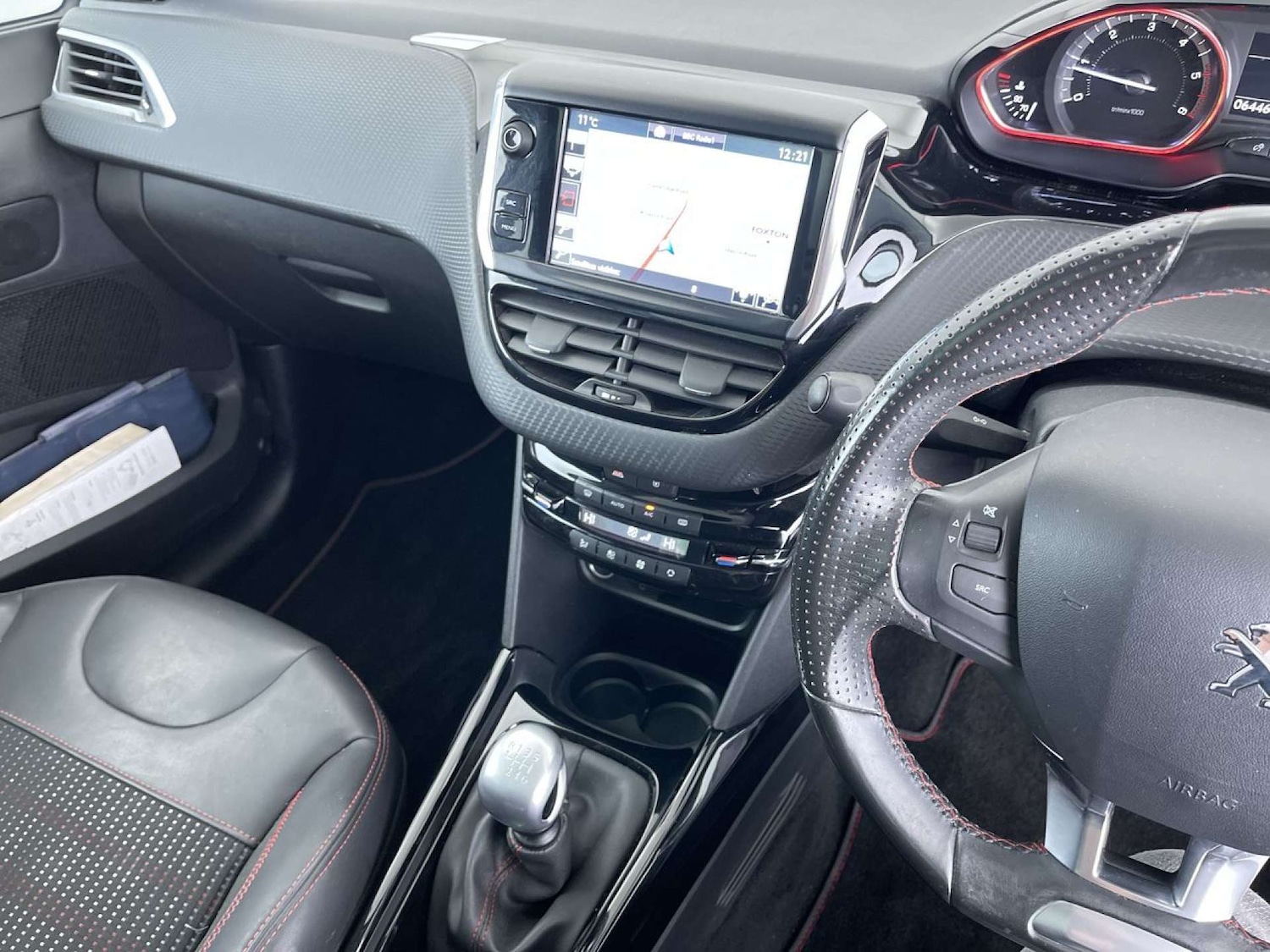 Used Peugeot 2008 2017 for sale - 76352652: Photo 46