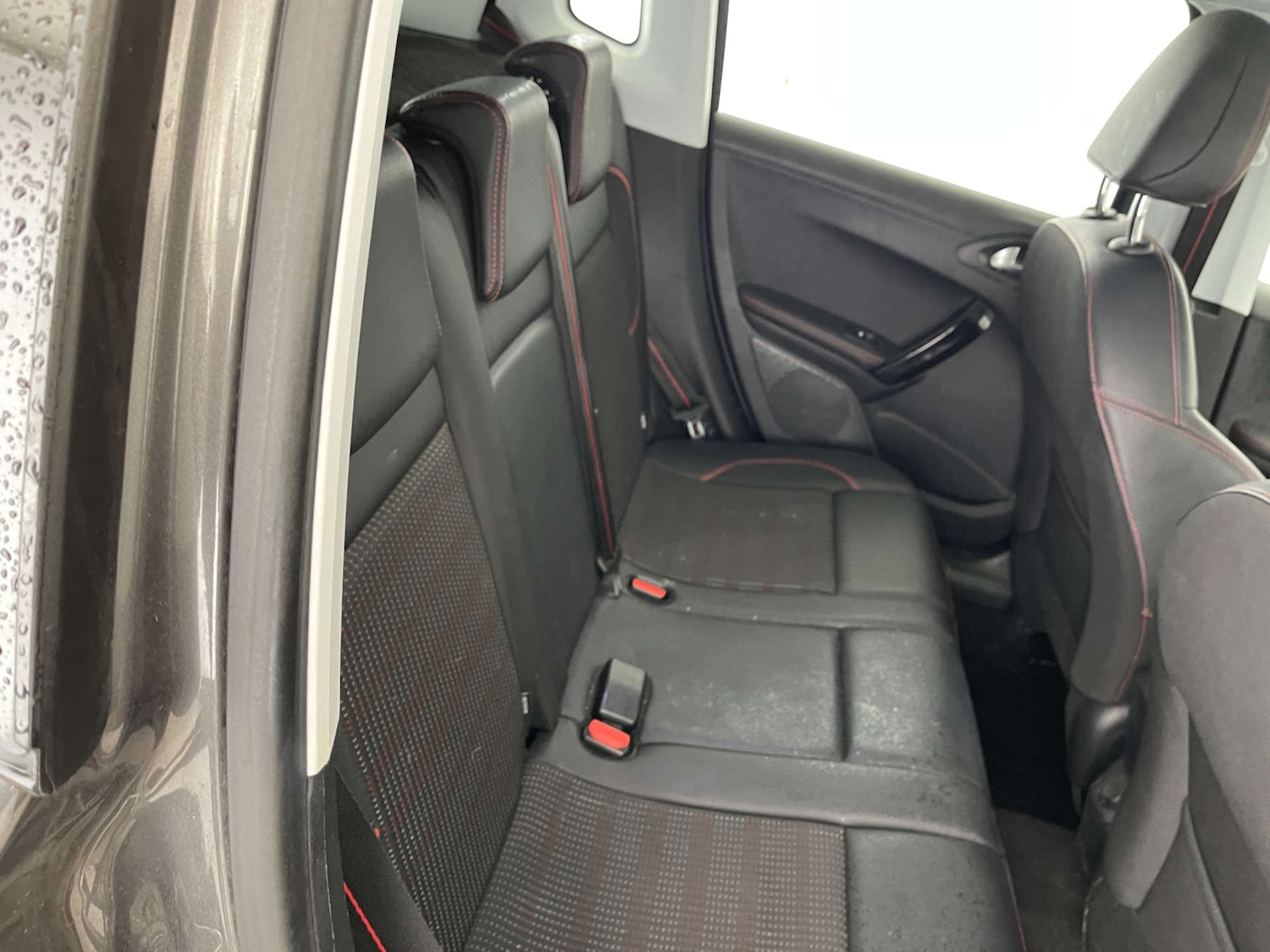 Used Peugeot 2008 2017 for sale - 76352652: Photo 8