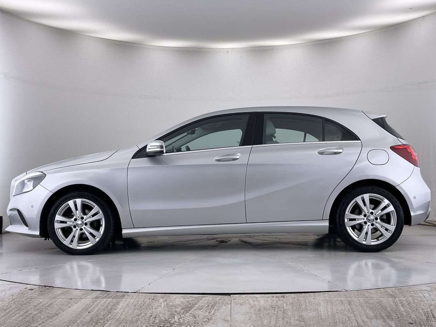 Used Mercedes-Benz A-Class 2016 for sale - 76038519: Photo 16