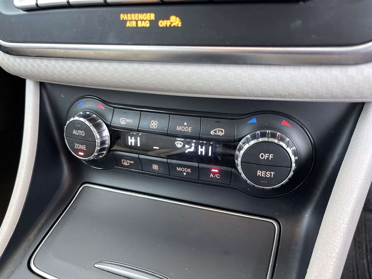 Used Mercedes-Benz A-Class 2016 for sale - 76038519: Photo 45