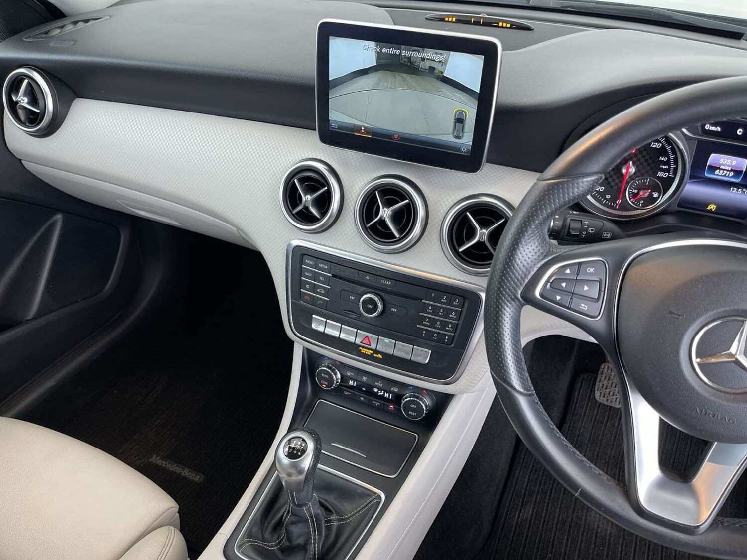 Used Mercedes-Benz A-Class 2016 for sale - 76038519: Photo 46