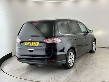 Used Ford Galaxy 2018 for sale - 77492539: Photo