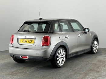 Used MINI Hatch 2016 for sale - 78813019: Photo