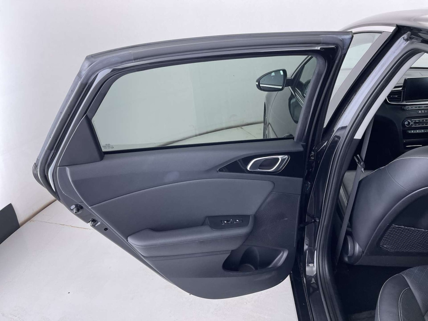 Used Kia Ceed 2018 for sale - 78106755: Photo 28