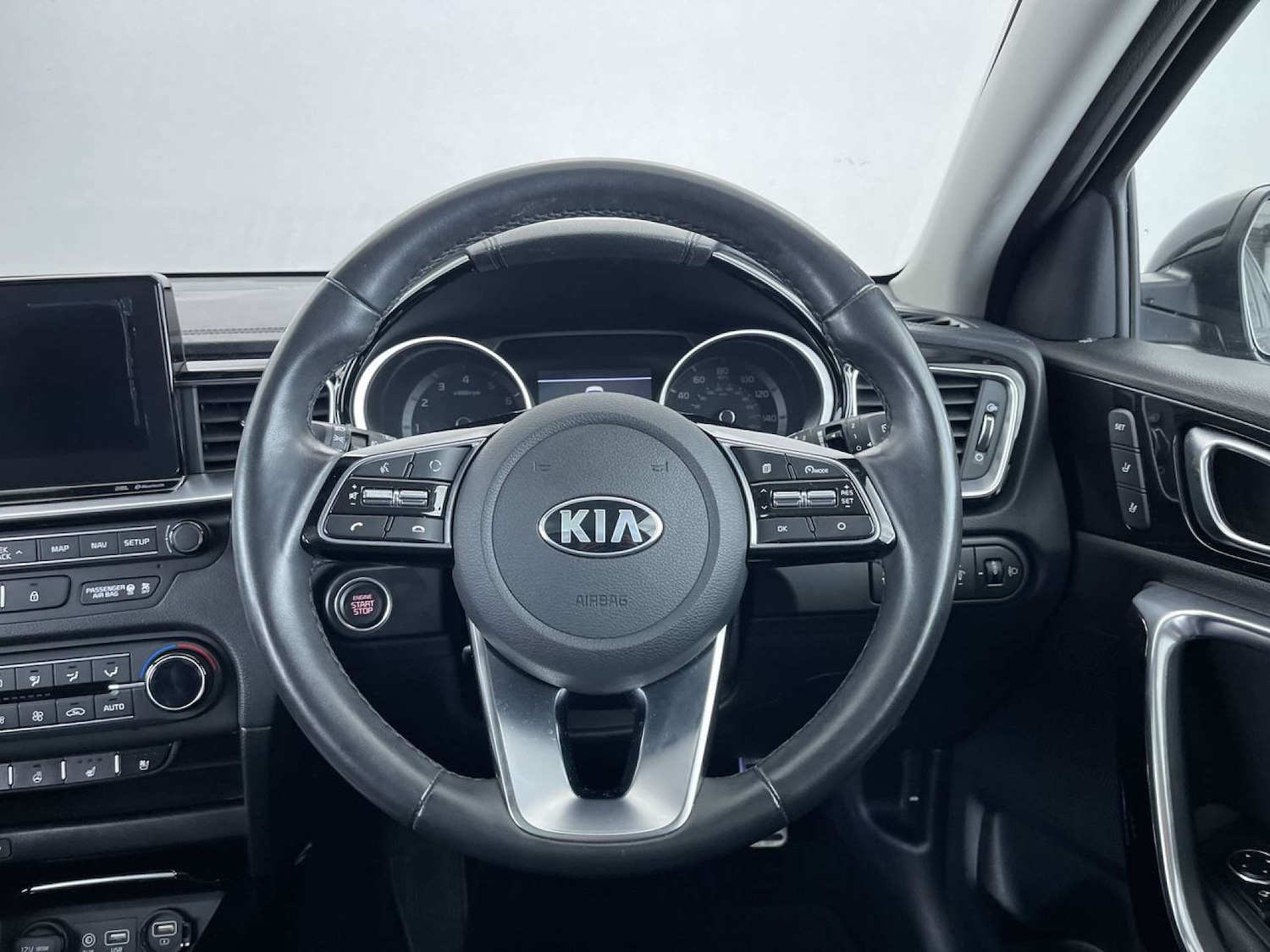 Used Kia Ceed 2018 for sale - 78106755: Photo 36