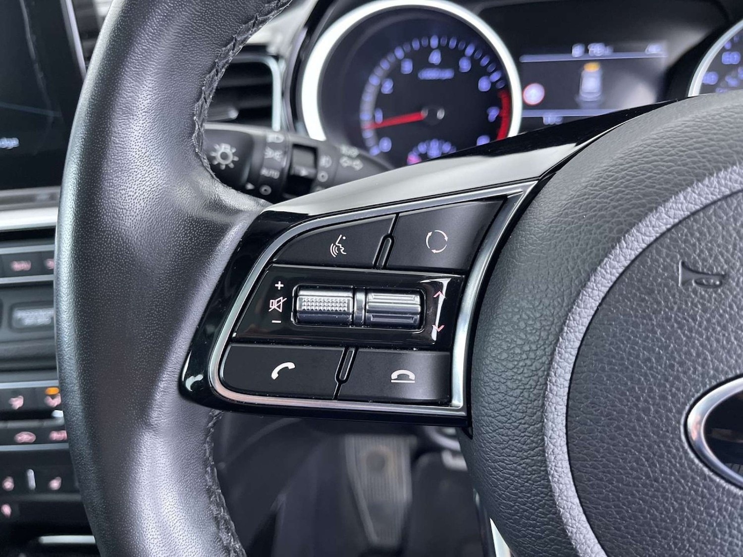 Used Kia Ceed 2018 for sale - 78106755: Photo 54