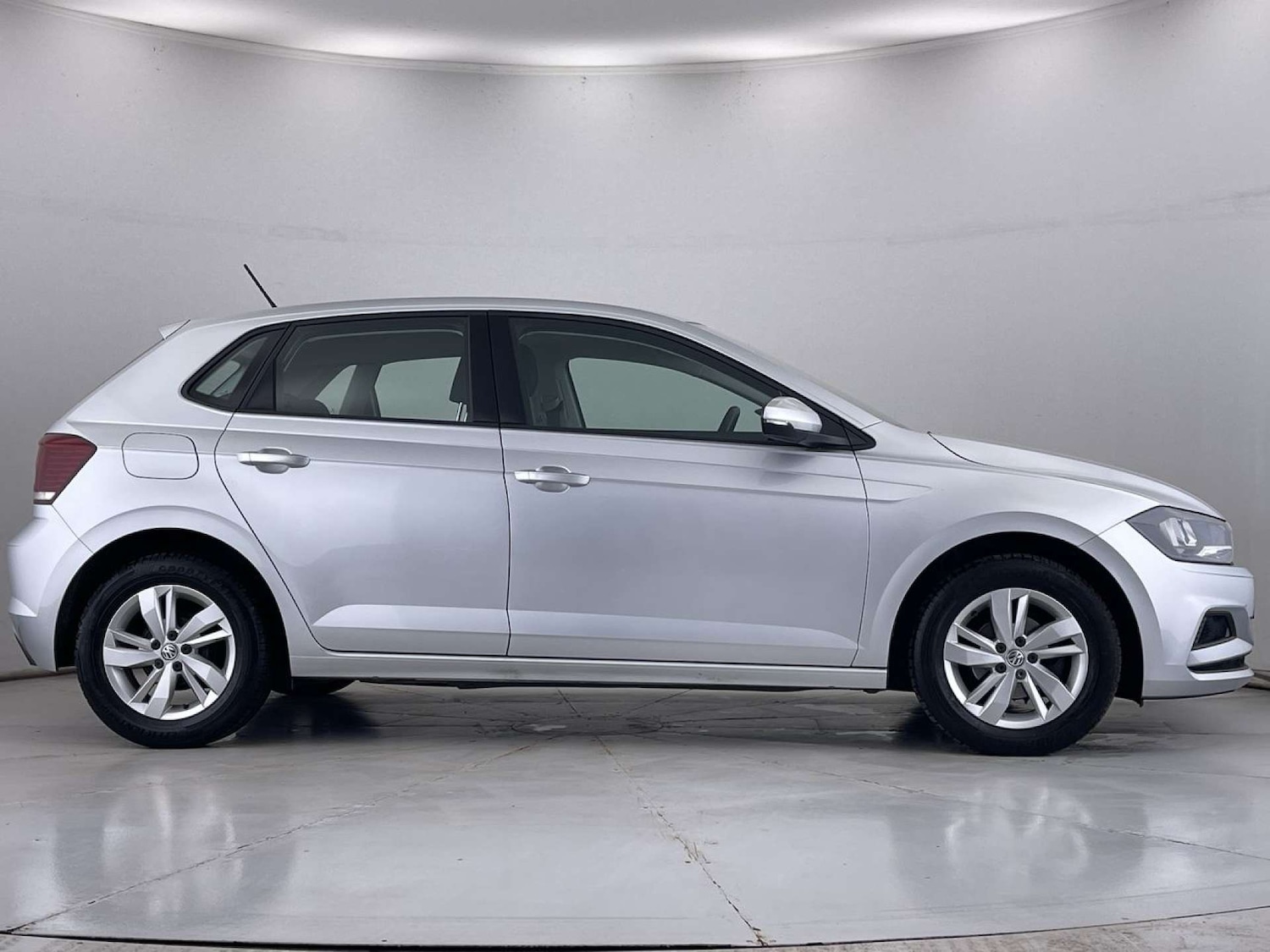 Used Volkswagen Polo 2019 for sale - 77775405: Photo 15