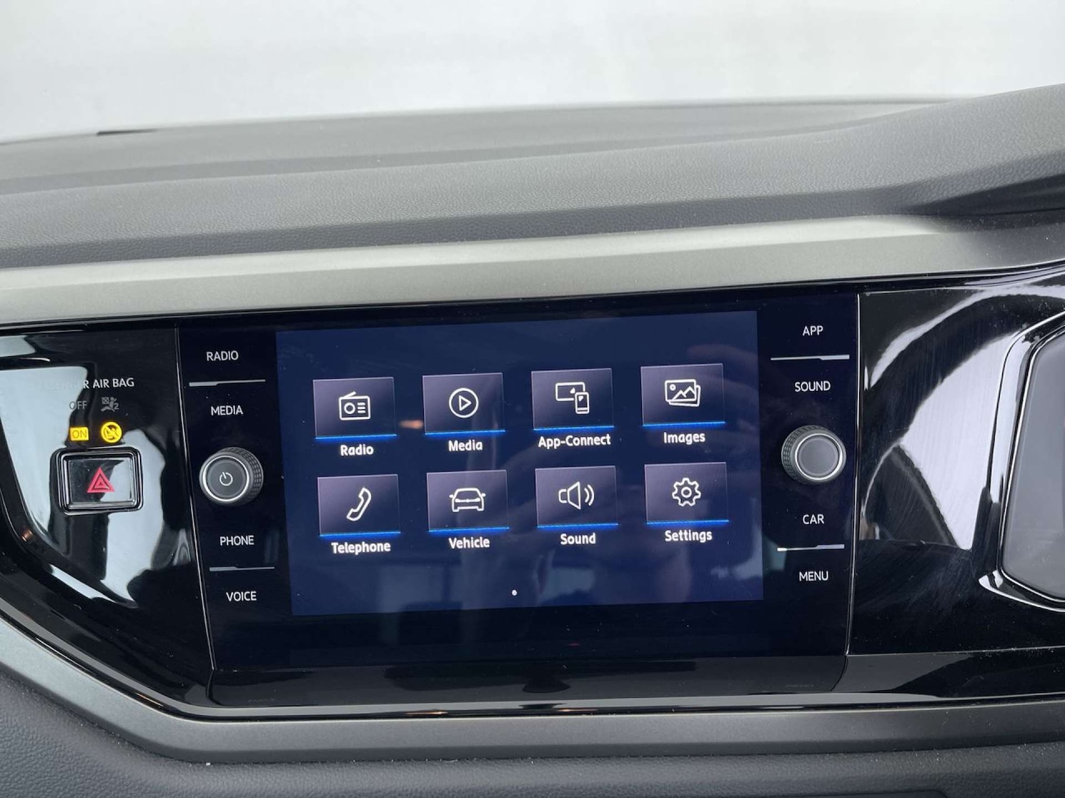 Used Volkswagen Polo 2019 for sale - 77775405: Photo 40