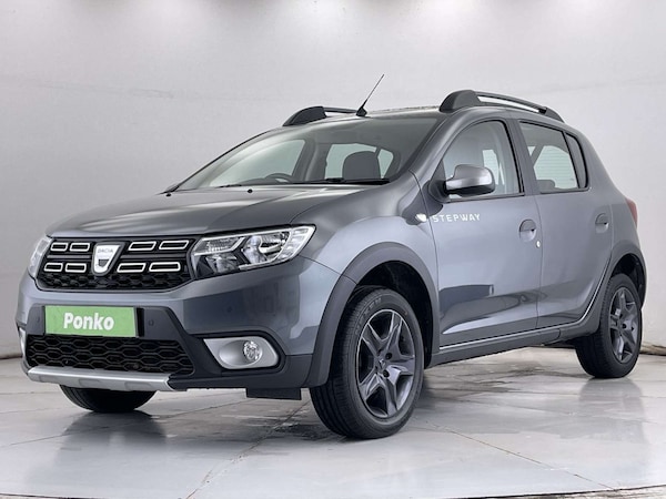 Used Dacia Sandero 2017 for sale - 76333106: Photo 4