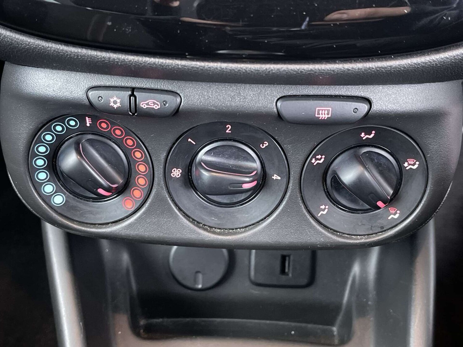 Used Vauxhall Corsa 2019 for sale - 76711654: Photo 42