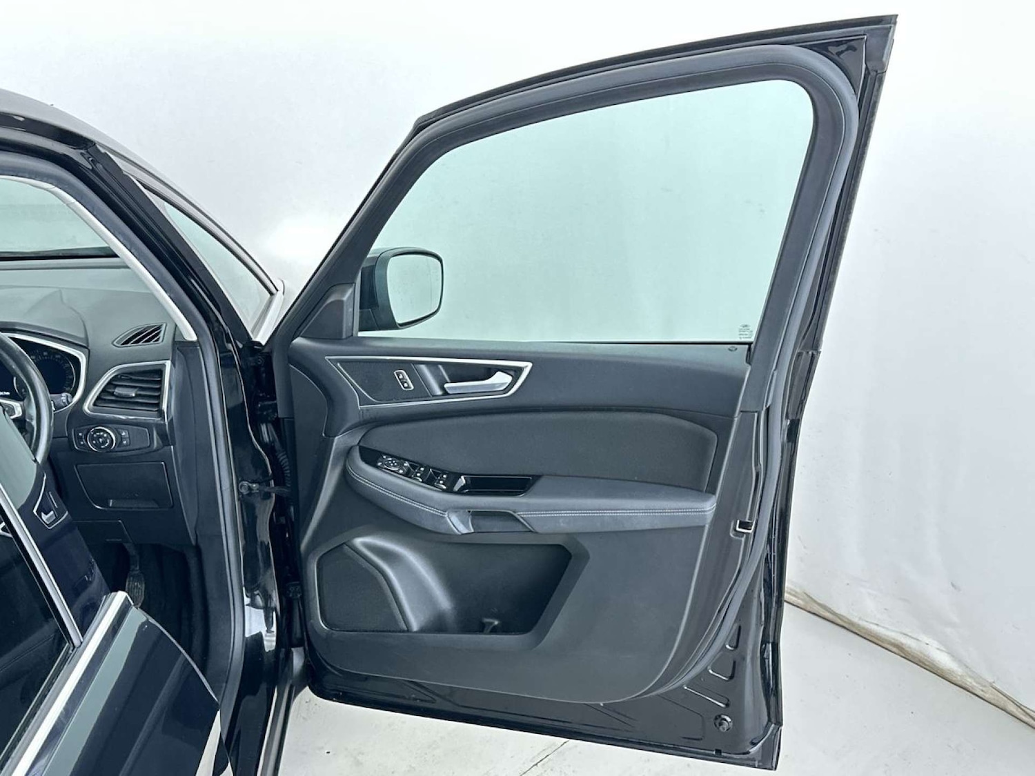 Used Ford Galaxy 2018 for sale - 78134637: Photo 30