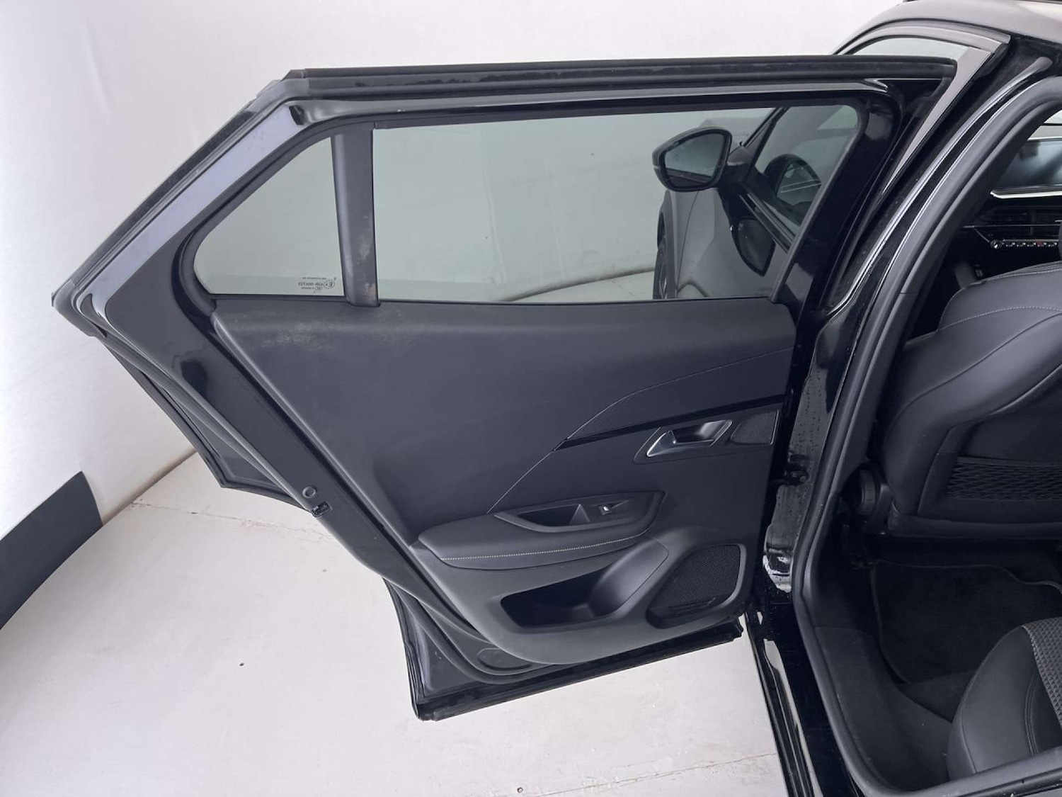 Vehicle 28