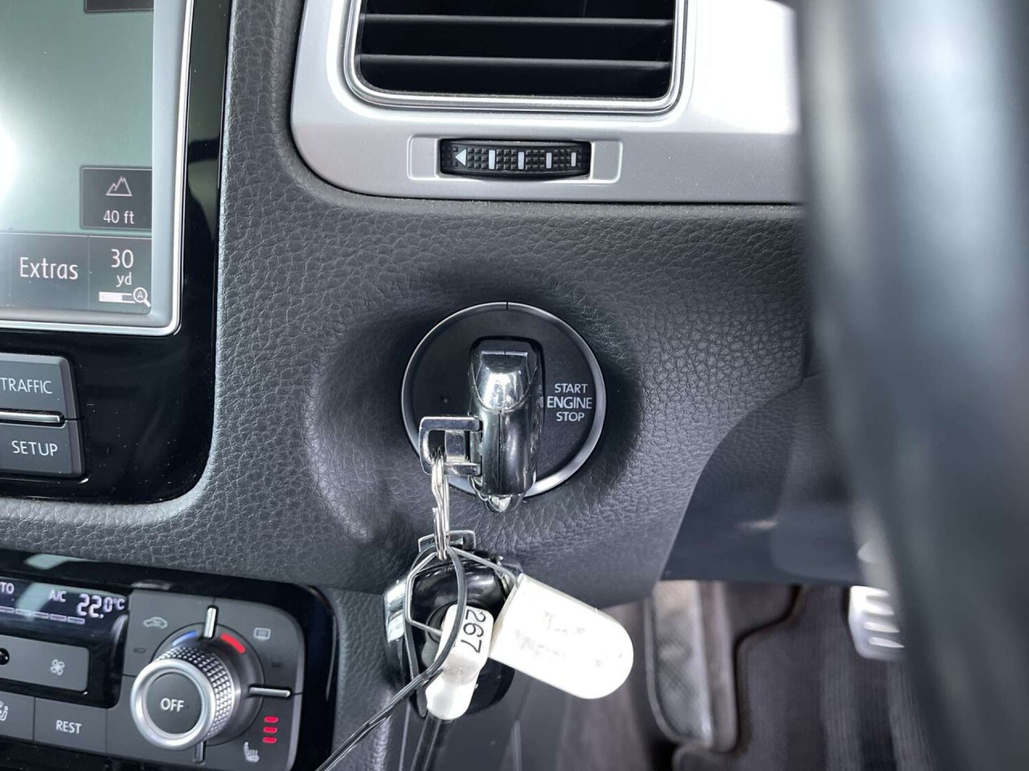 Used Volkswagen Touareg 2017 for sale - 76623847: Photo 46