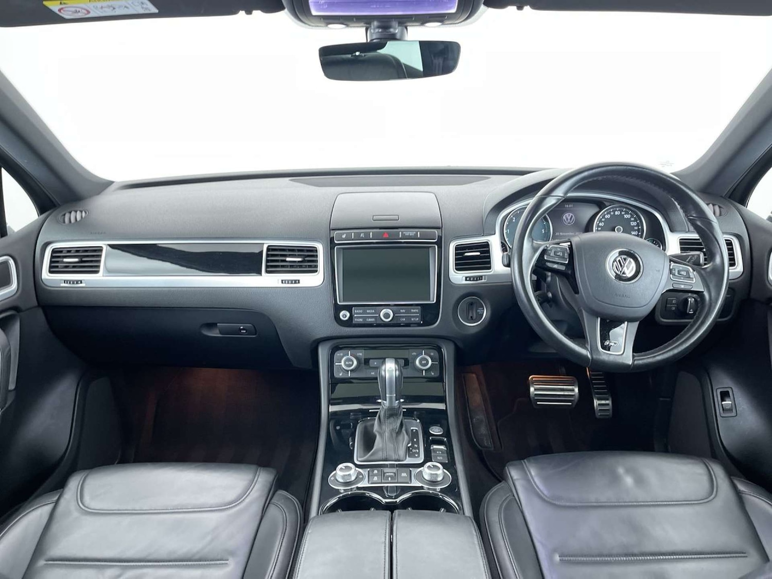 Used Volkswagen Touareg 2017 for sale - 76623847: Photo 8