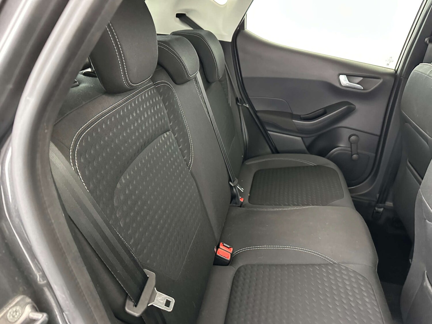 Used Ford Fiesta 2017 for sale - 78150167: Photo 8