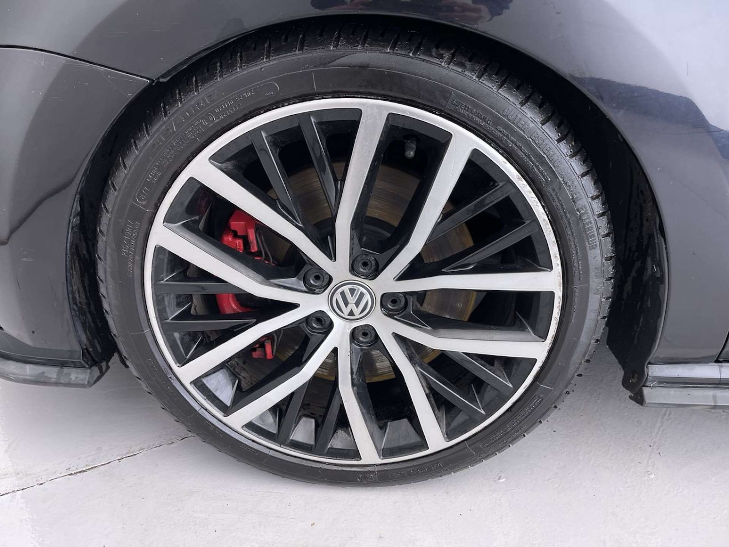 Used Volkswagen Polo 2015 for sale - 77221037: Photo 11