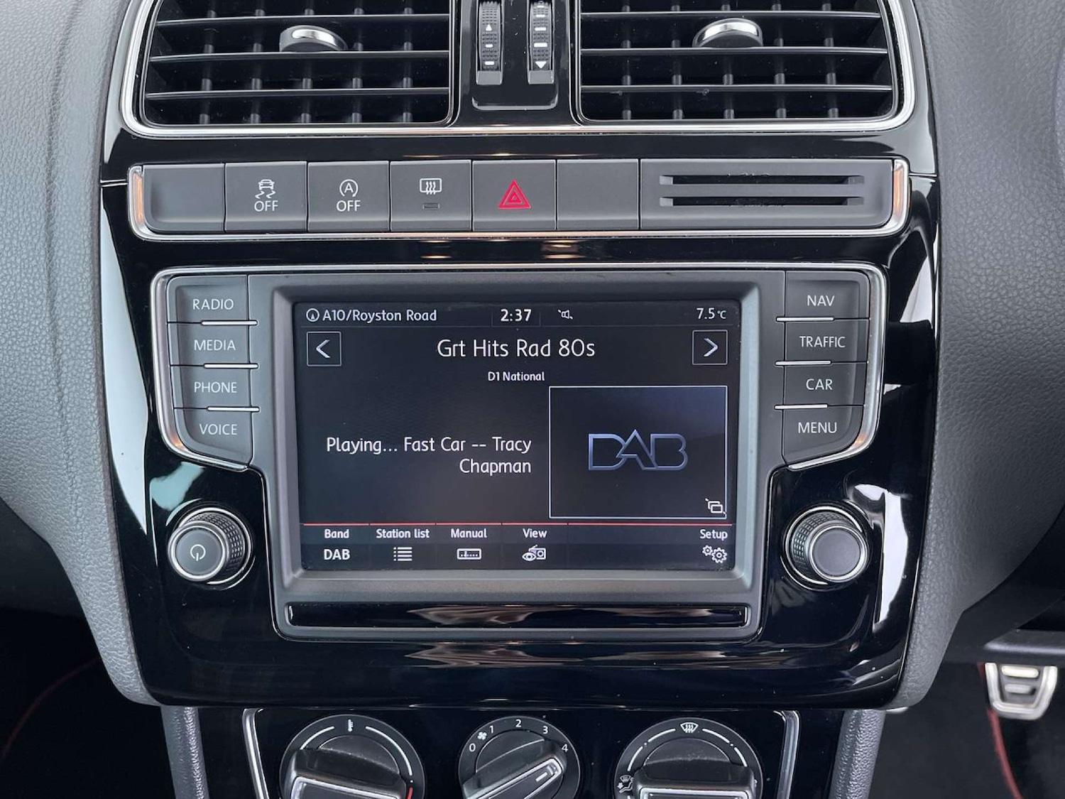 Used Volkswagen Polo 2015 for sale - 77221037: Photo 38