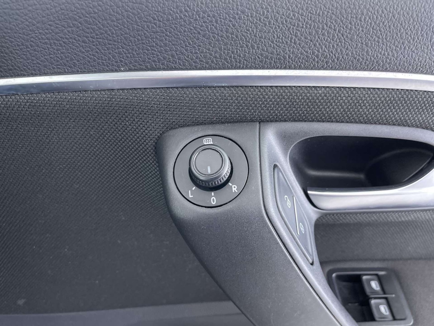 Used Volkswagen Polo 2015 for sale - 77221037: Photo 51