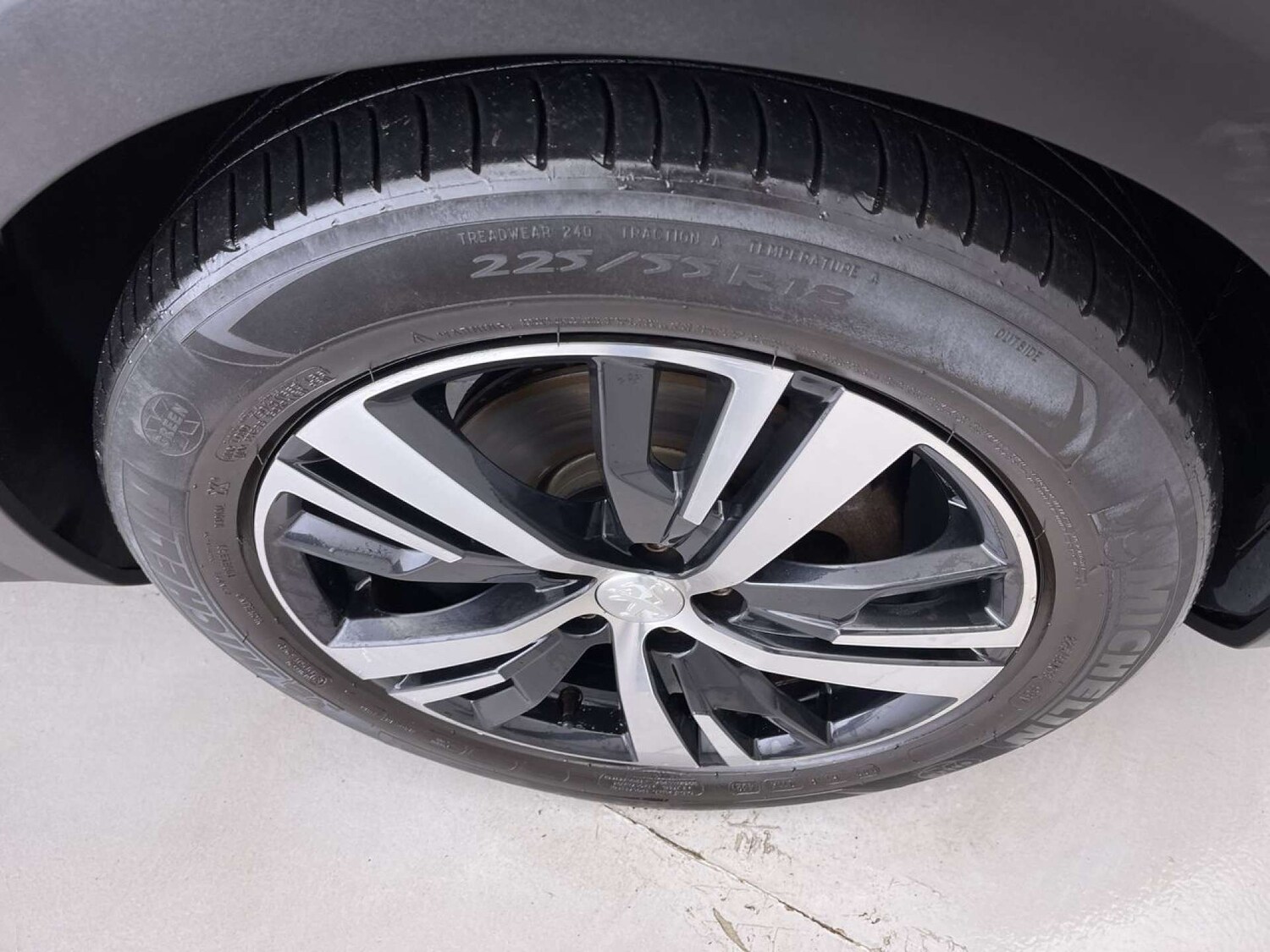 Used Peugeot 3008 2018 for sale - 76830011: Photo 24