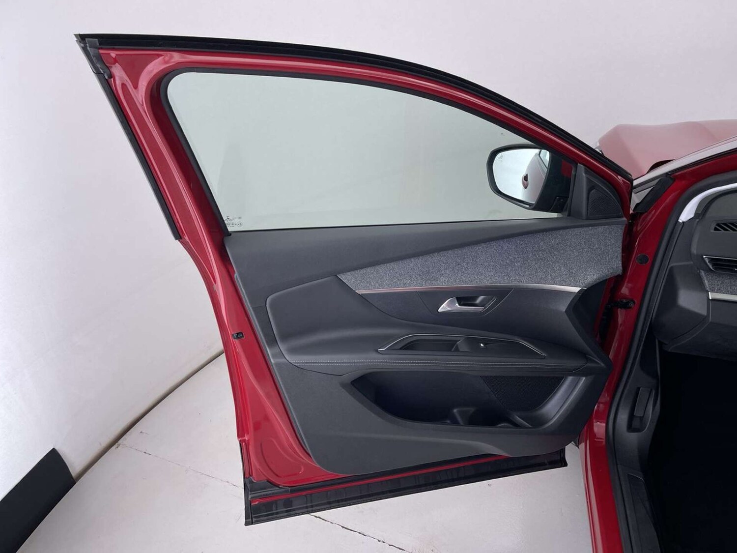 Used Peugeot 3008 2018 for sale - 76830011: Photo 27