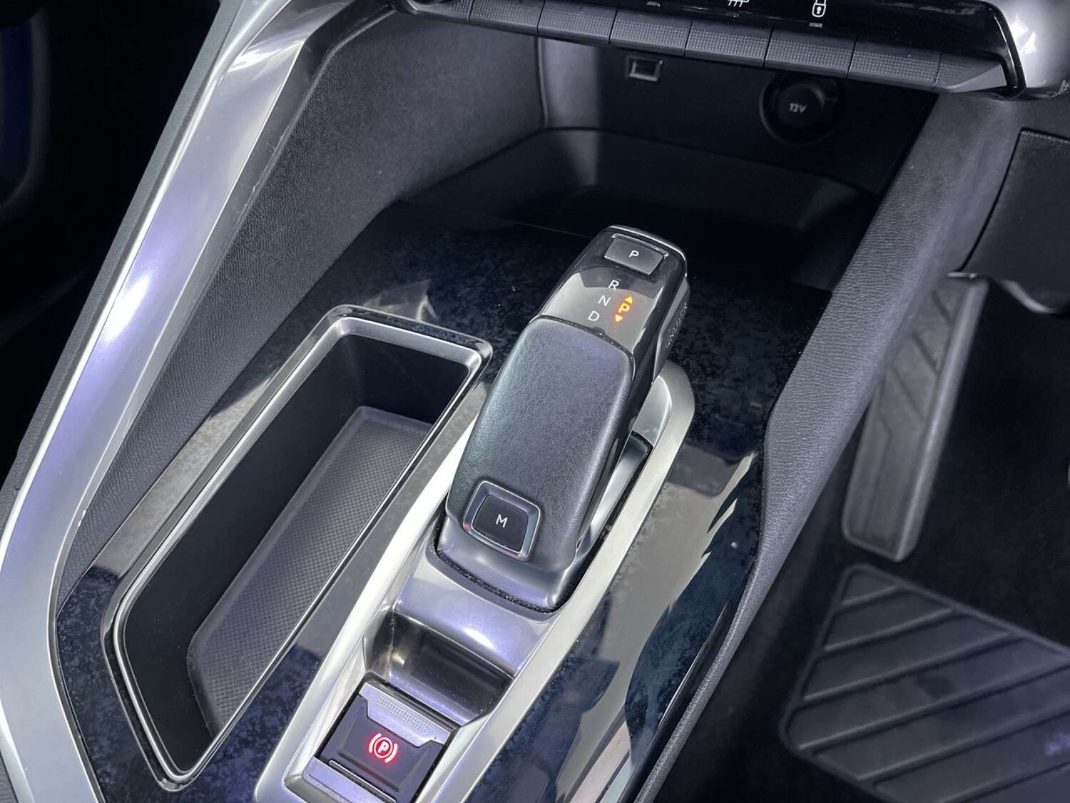 Used Peugeot 3008 2018 for sale - 76830011: Photo 48