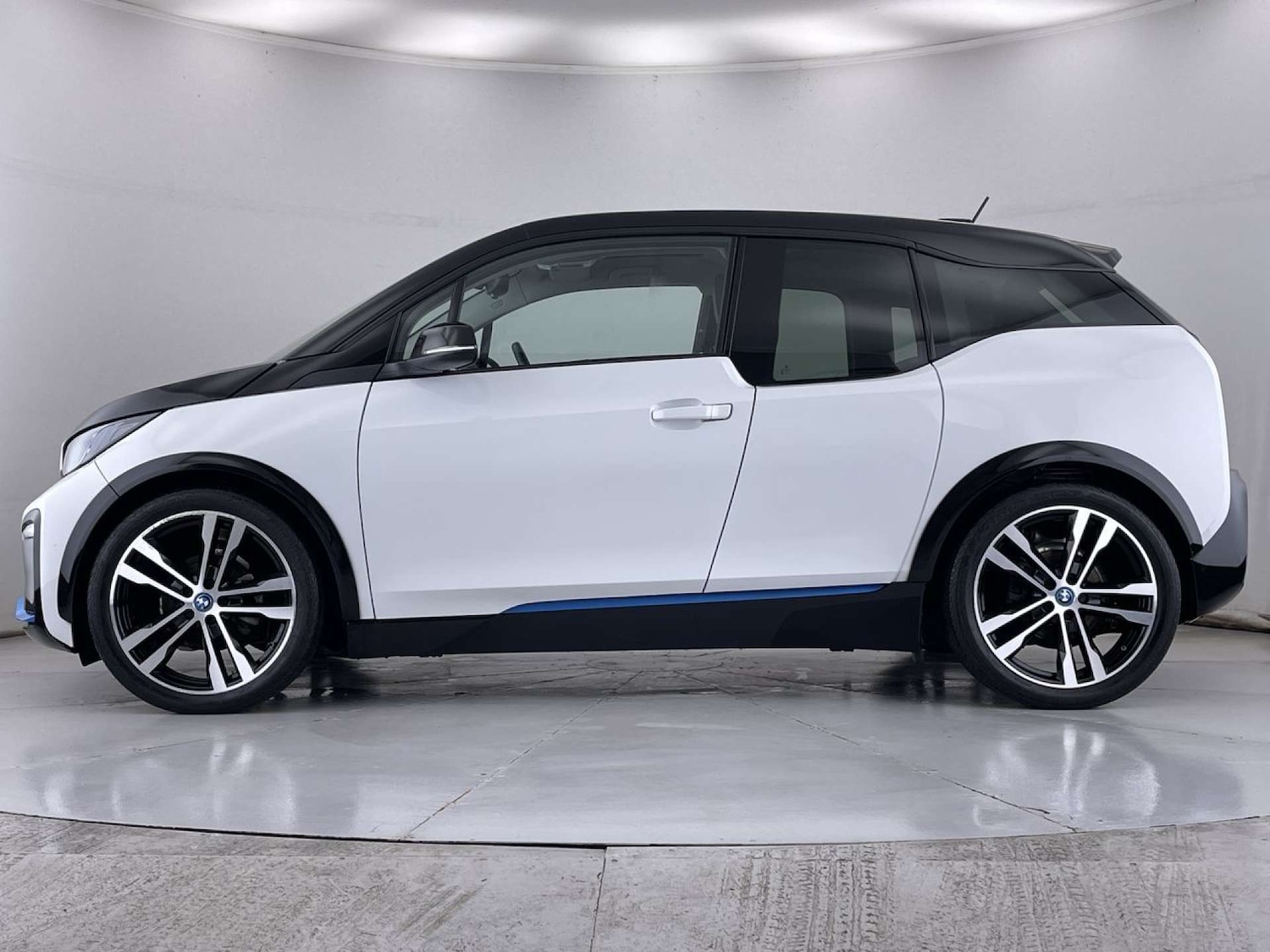 Used BMW i3 2019 for sale - 77271540: Photo 16