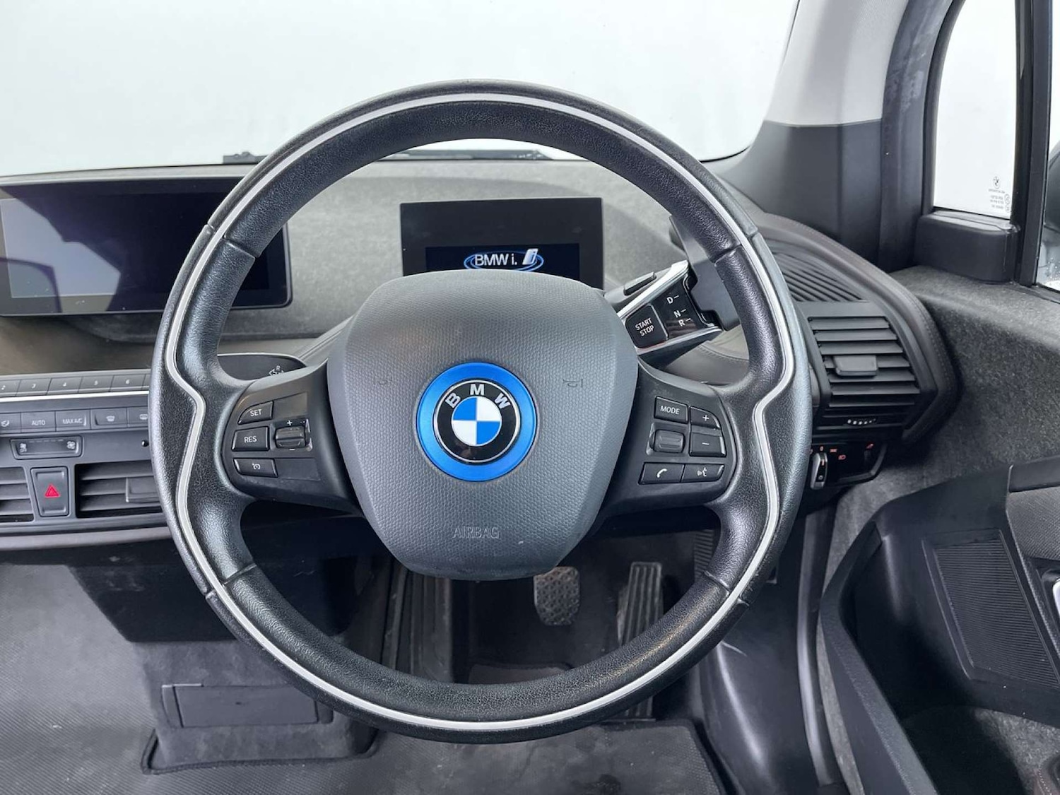 Used BMW i3 2019 for sale - 77271540: Photo 36