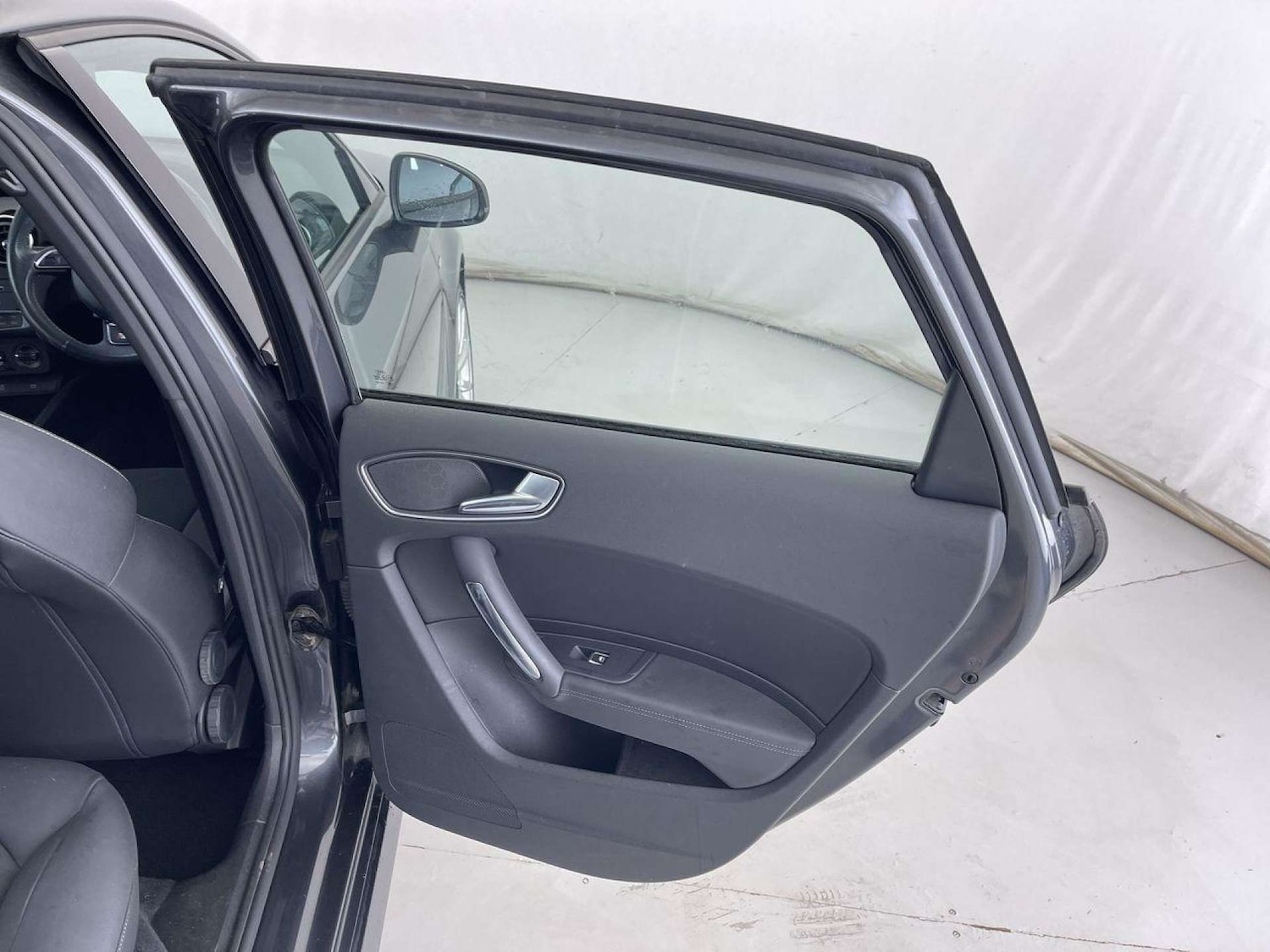 Vehicle 85
