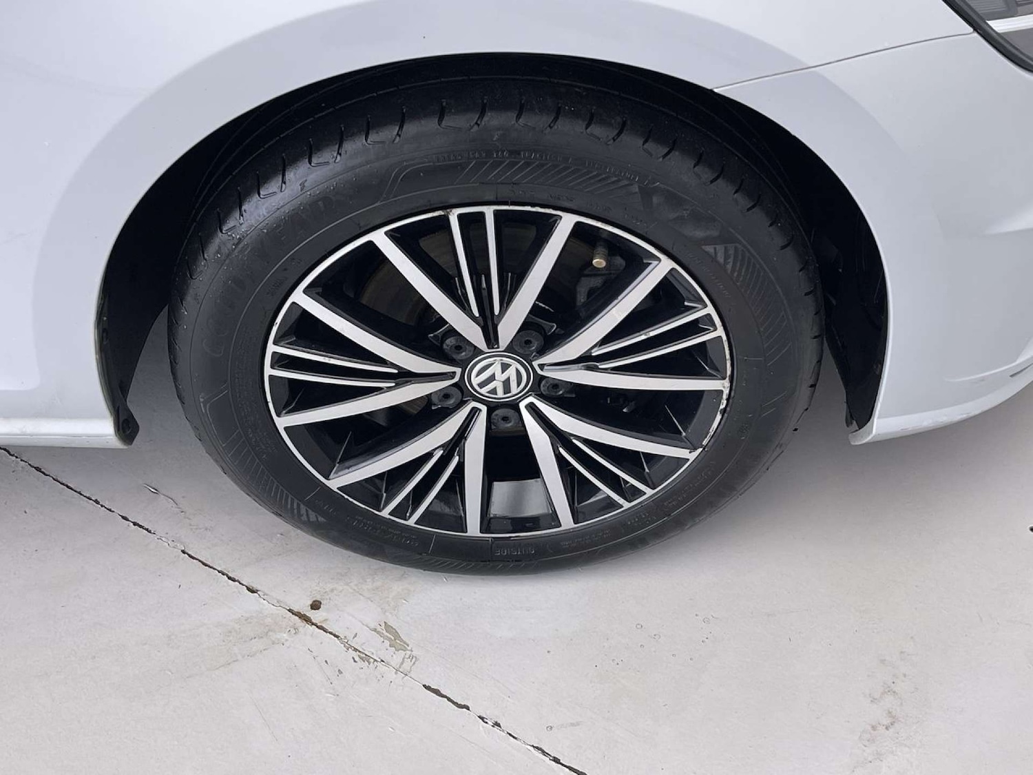 Used Volkswagen Golf 2017 for sale - 76507221: Photo 24