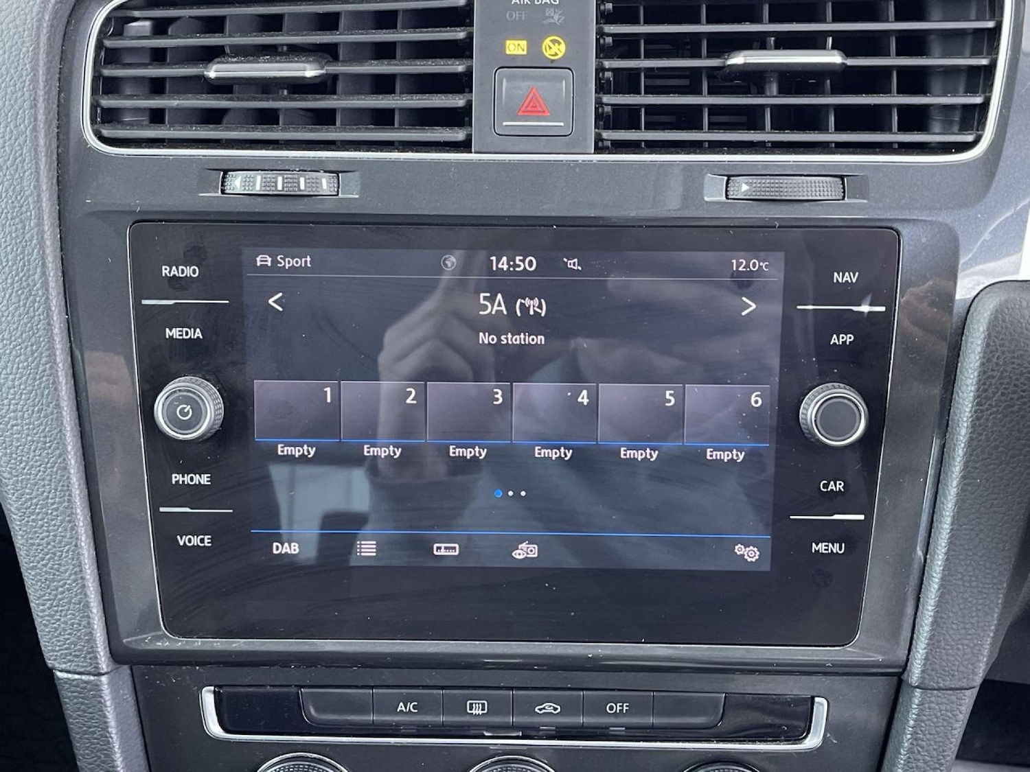 Used Volkswagen Golf 2017 for sale - 76507221: Photo 41