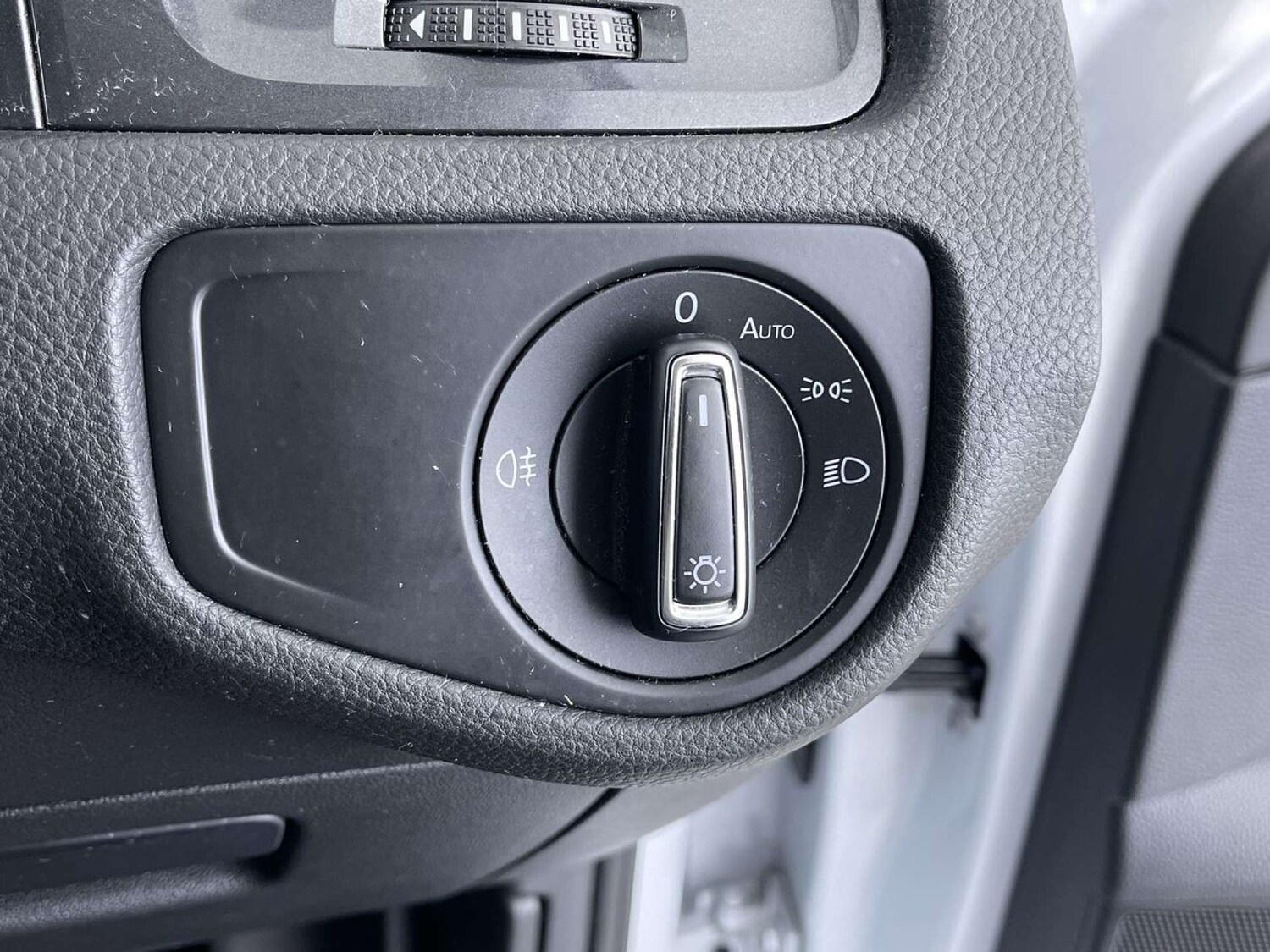 Used Volkswagen Golf 2017 for sale - 76507221: Photo 49