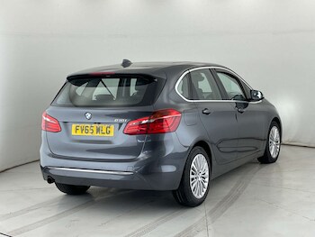 Used BMW 2 Series 2016 for sale - 76481397: Photo