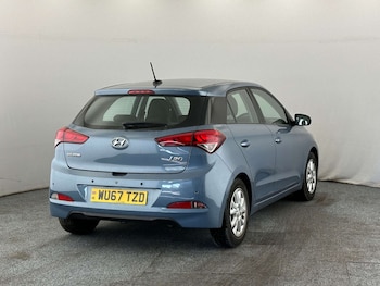 Used Hyundai i20 2017 for sale - 78281670: Photo
