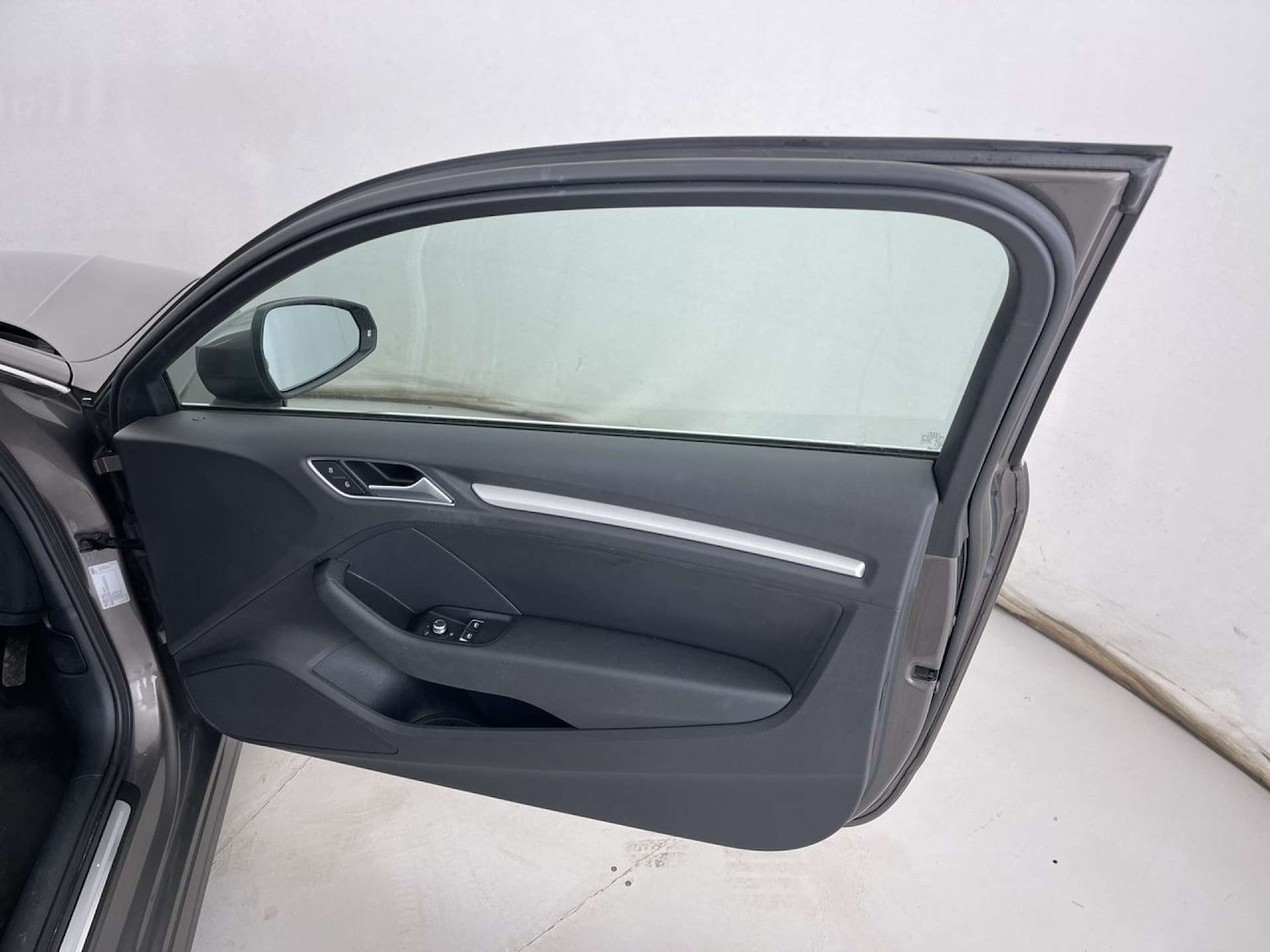 Used Audi A3 2015 for sale - 76481415: Photo 28