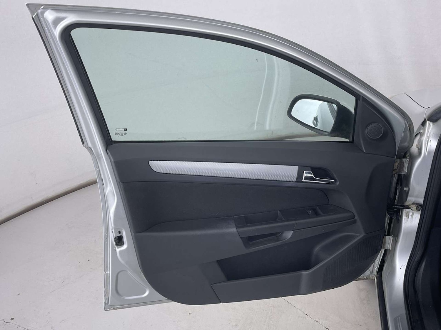 Used Vauxhall Astra 2005 for sale - 77523208: Photo 27